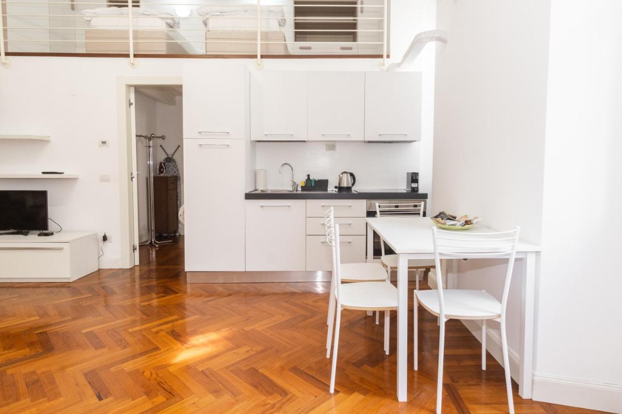 Loft Via Morosini Centro Varese - Ixihome Buitenkant foto