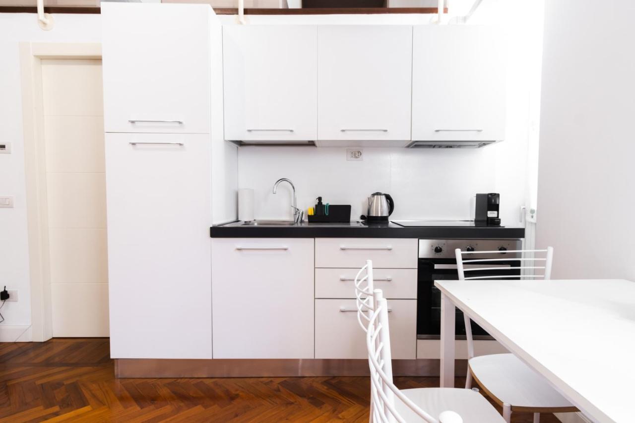 Loft Via Morosini Centro Varese - Ixihome Buitenkant foto